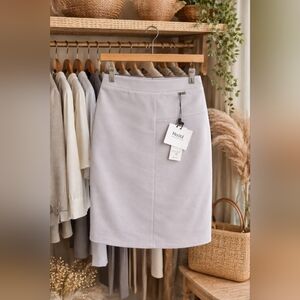 Lt. Grey Women's Tahari Skirt NWT Lg